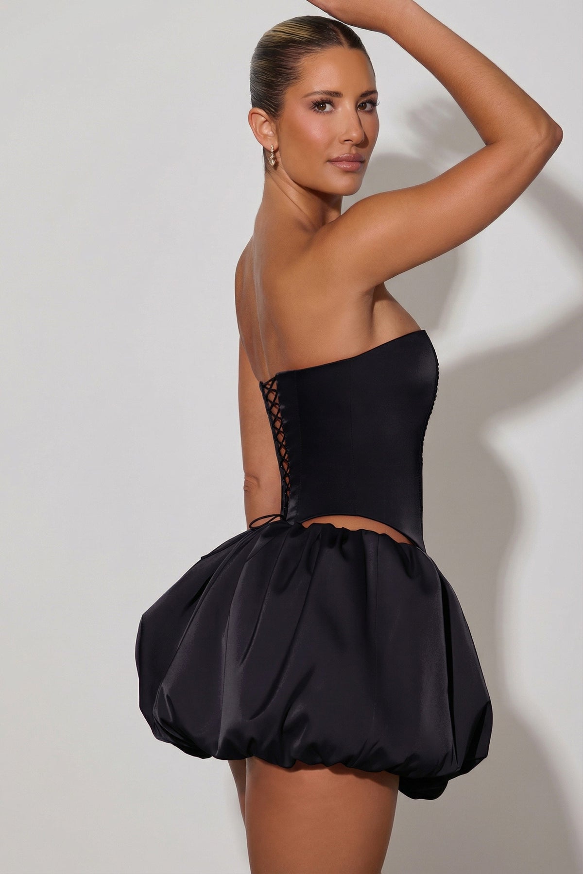 Chic Embellished Heart Cut-Out Strapless Corset Top in Black