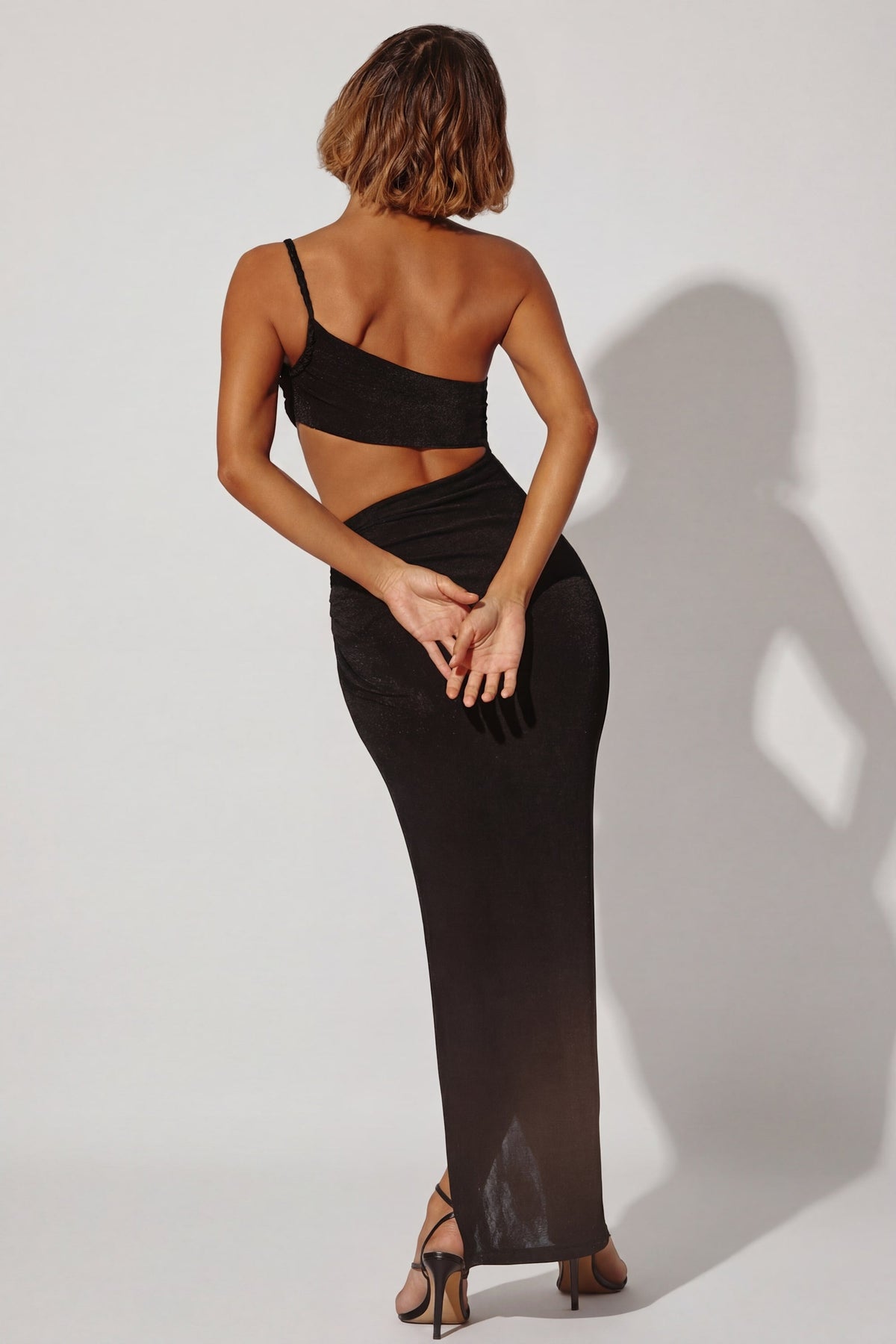 Chic One Shoulder Cut Out Maxi Dress in Black