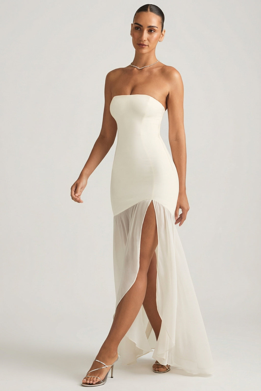 Chic Asymmetric Strapless Fishtail Maxi Dress in Ivory
