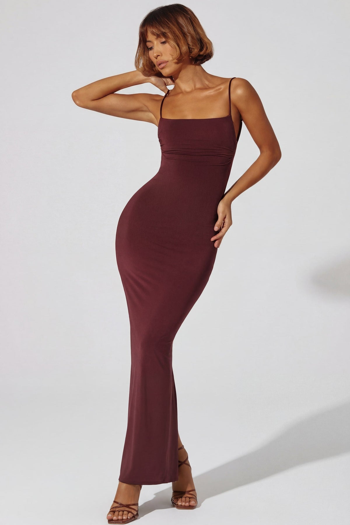 Chic Ruched Bodycon Maxi Dress in Brown