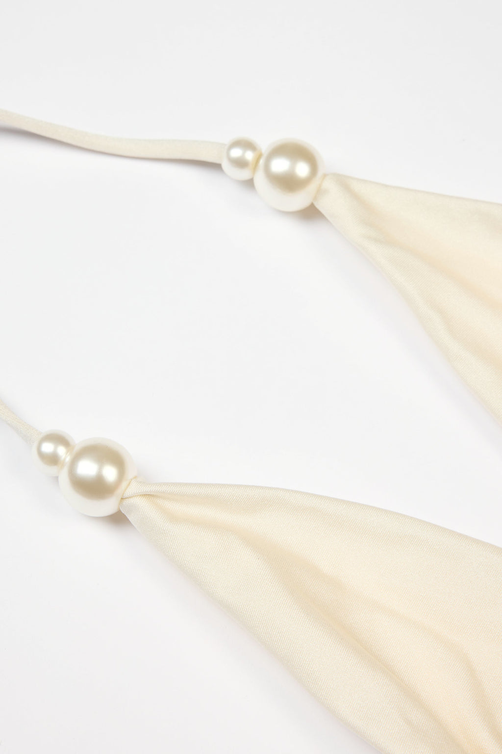 Chic Halterneck Thong Swimsuit in Pearl