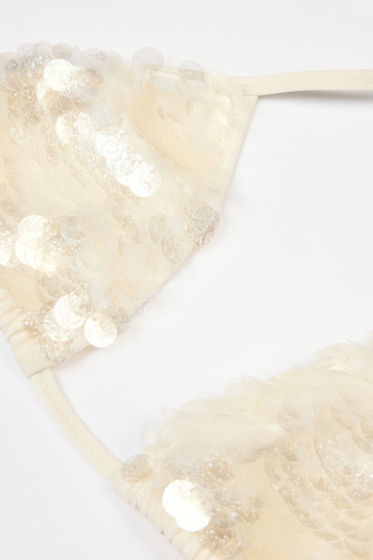 Chic Triangle Bikini Top in Pearl