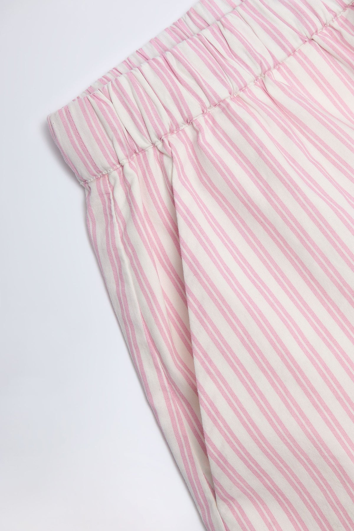 Chic Wide-Leg Cotton-Poplin Trousers in Pink Stripe