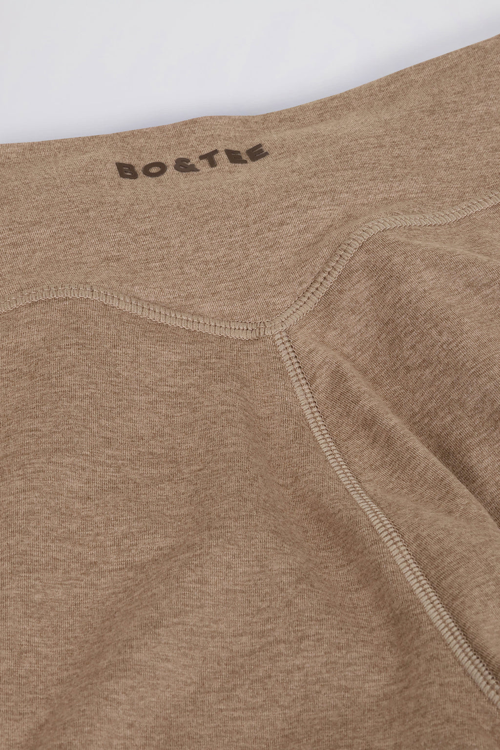 Chic Brushed Jersey Ruched Mid-Rise Leggings in Mocha Marl