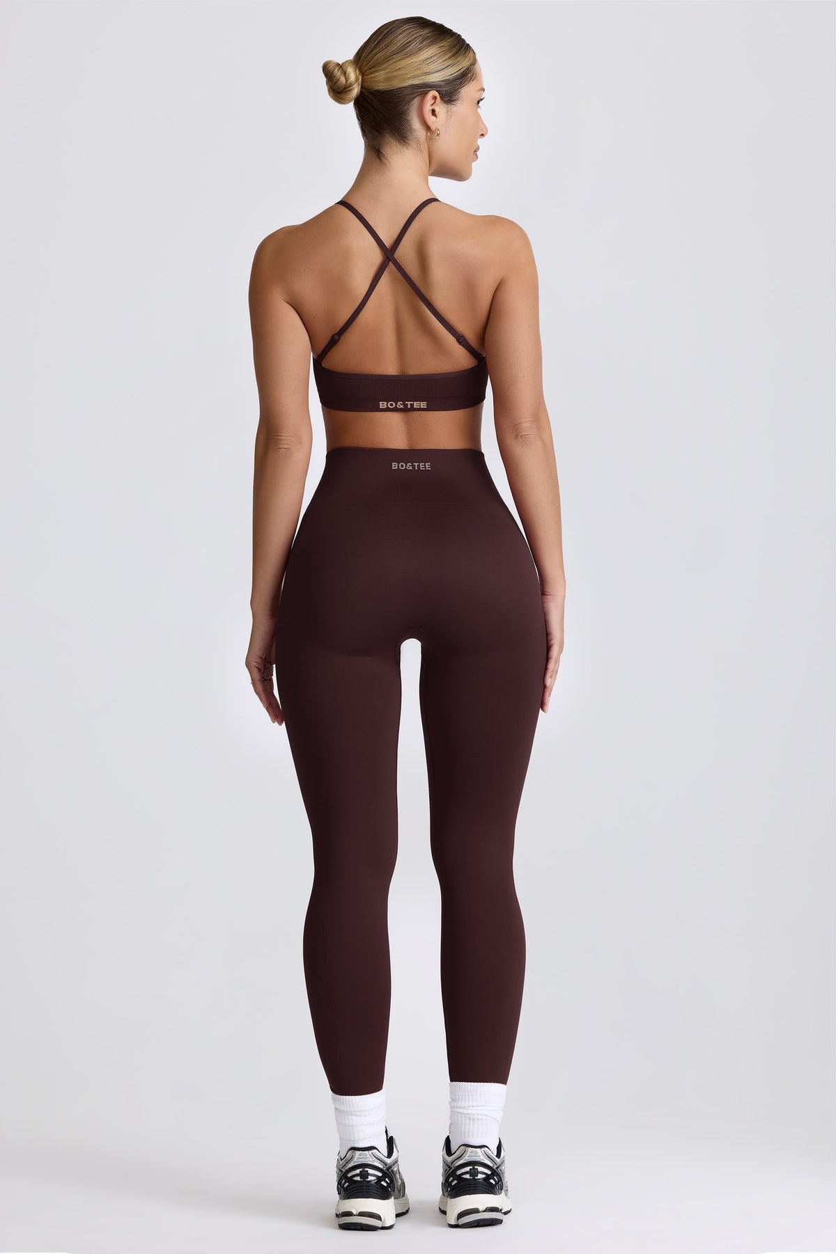 Chic Super Sculpt Seamless Leggings in Chocolate