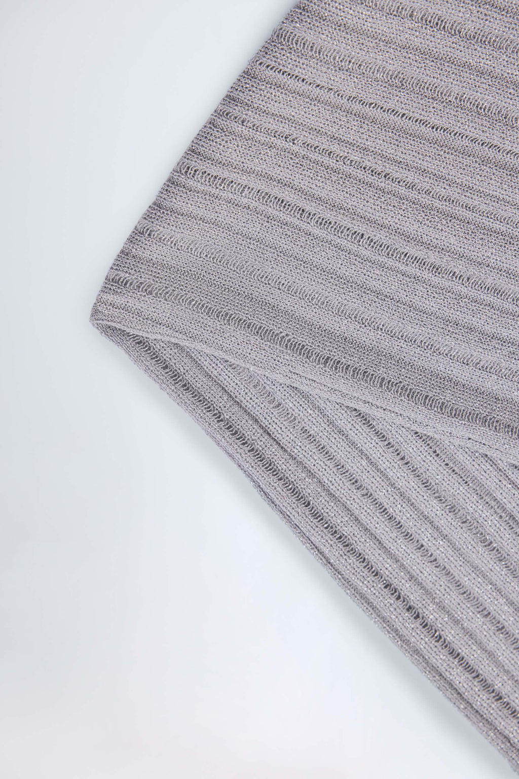 Chic Mid-Rise Flared Trousers in Silver