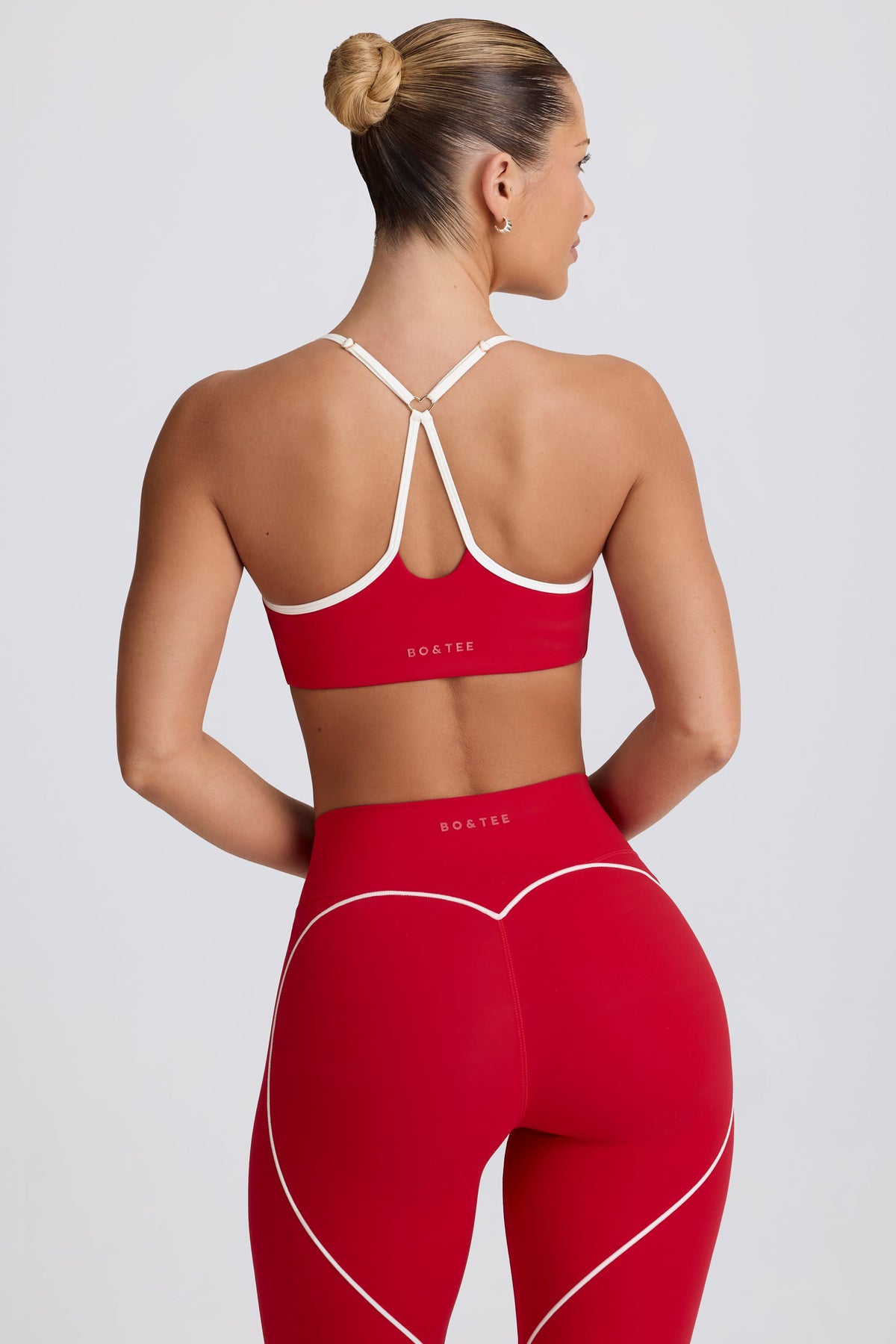 Chic Soft Active Sweetheart-Neck Sports Bra in Hot Red