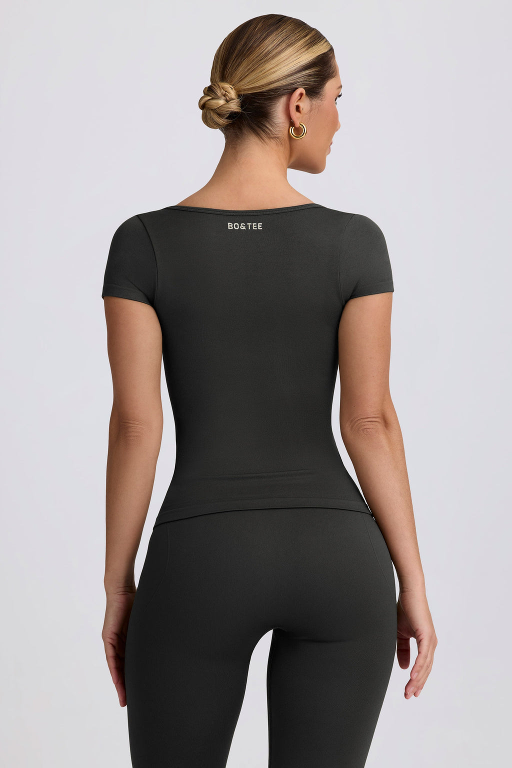 Chic Super Sculpt Seamless T-Shirt in Ash