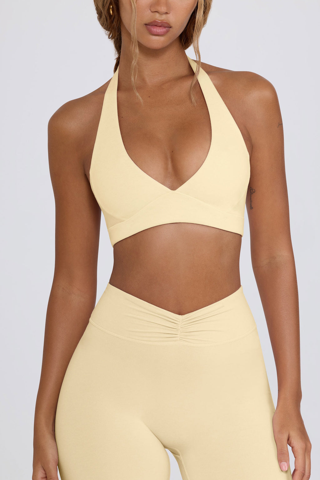 Chic Brushed Jersey V-Neck Sports Bra in Lemon Marl
