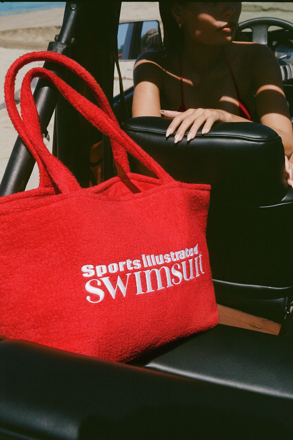 Chic Towelling Tote Bag in Fiery Red