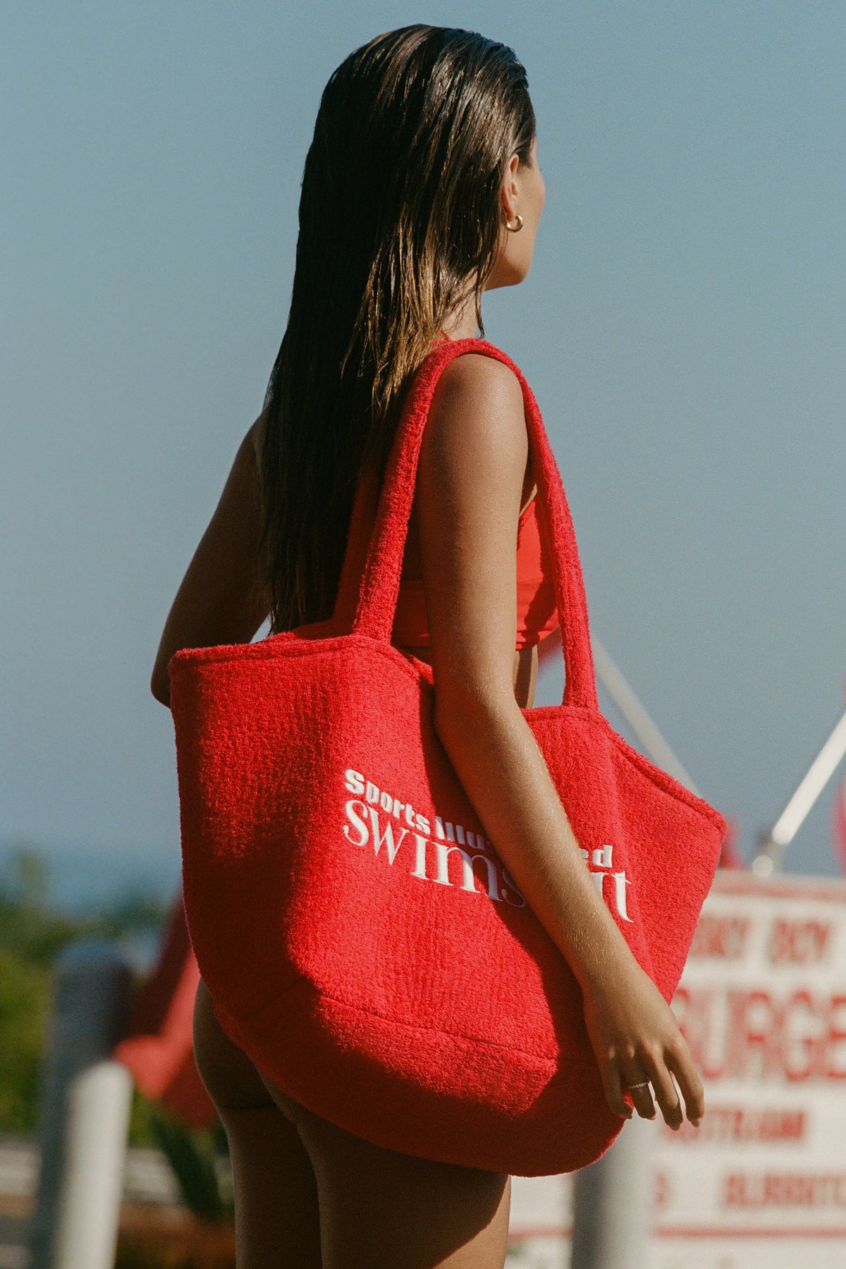 Chic Towelling Tote Bag in Fiery Red